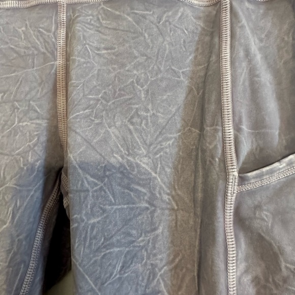 Lululemon ice dye fast and free leggings WORN ONCE - Picture 3 of 5